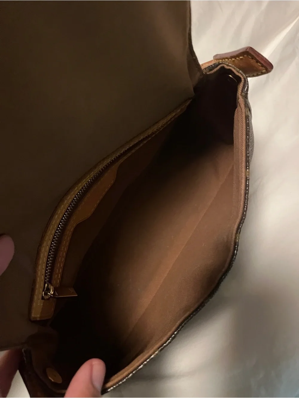 Louis Vuitton Monogram Looping PM